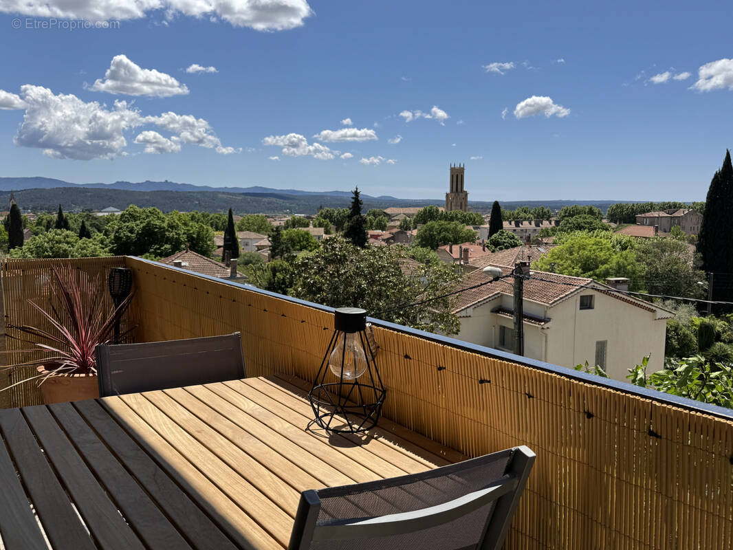 Appartement à AIX-EN-PROVENCE