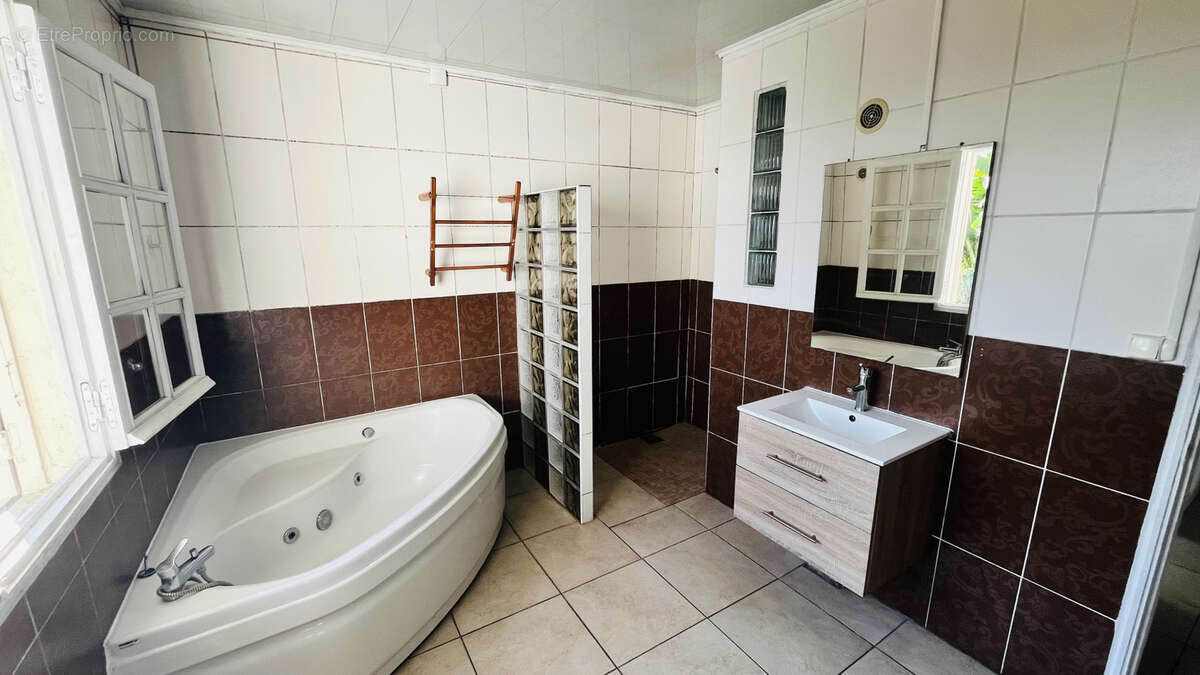 Appartement à LE TAMPON