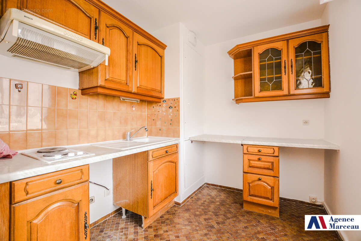 Appartement à COURBEVOIE