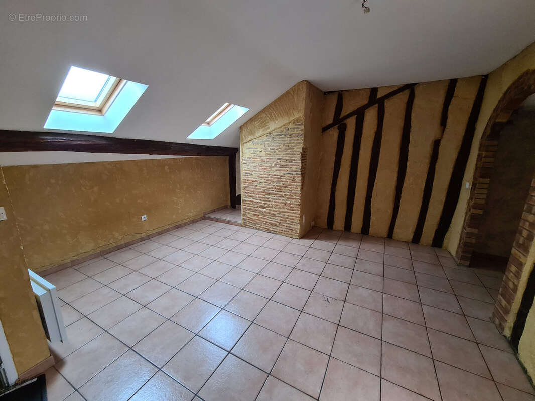 Appartement à MASSEUBE