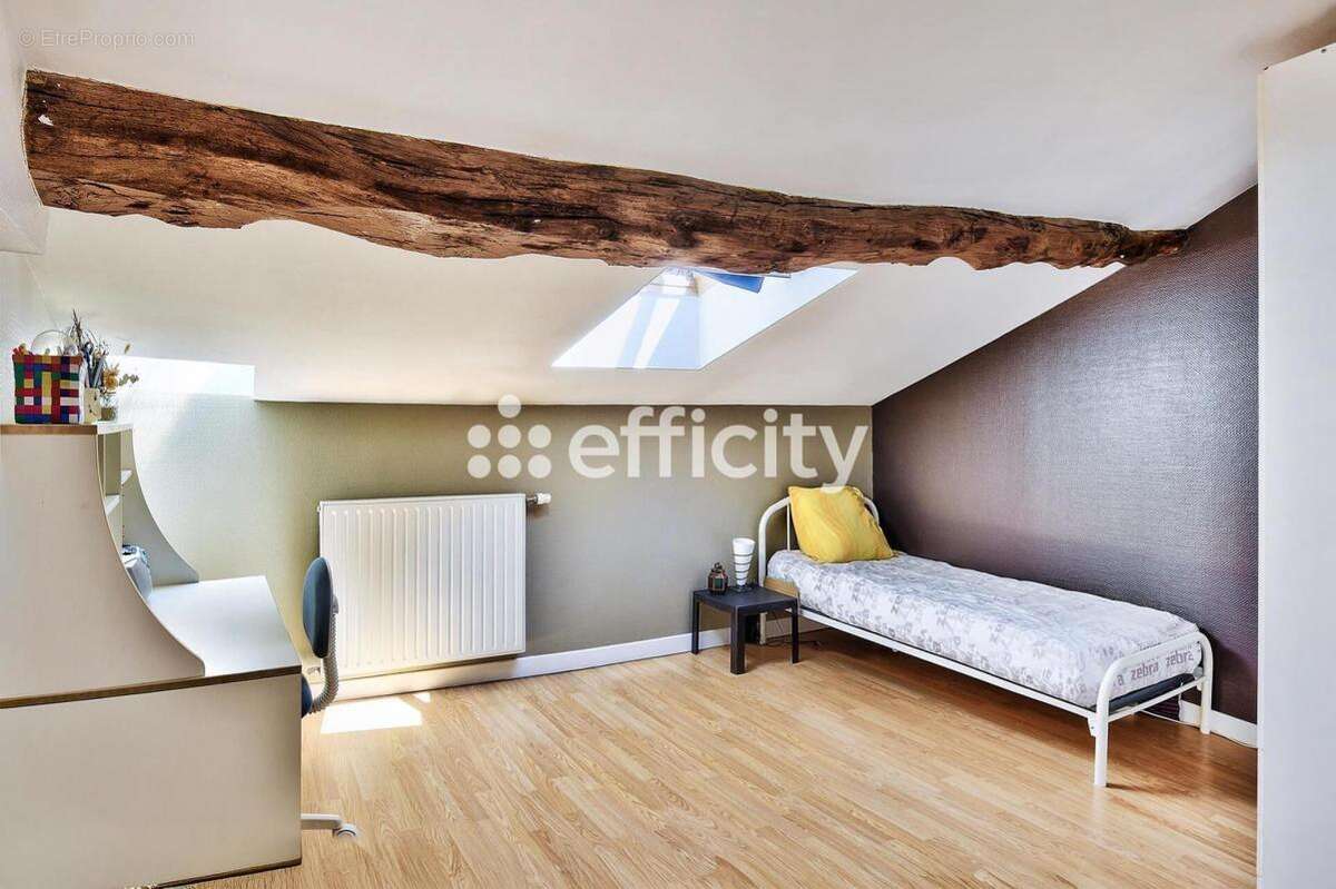 Maison à SOUCIEU-EN-JARREST