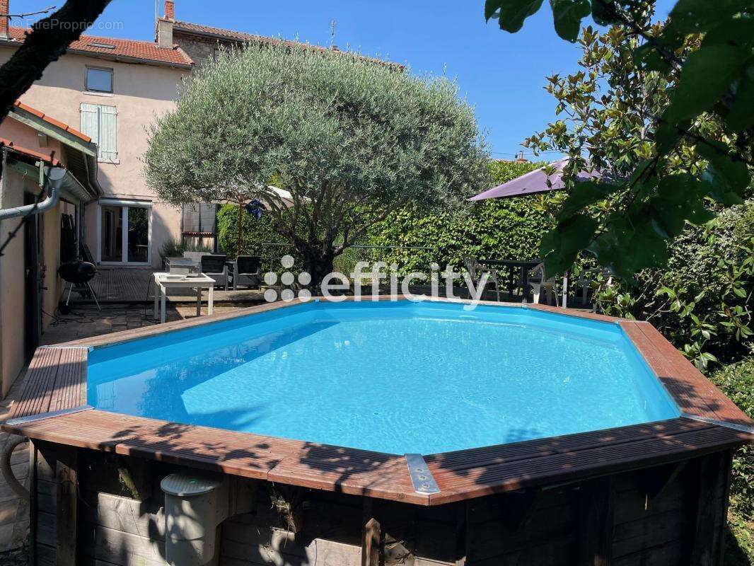 Maison à SOUCIEU-EN-JARREST