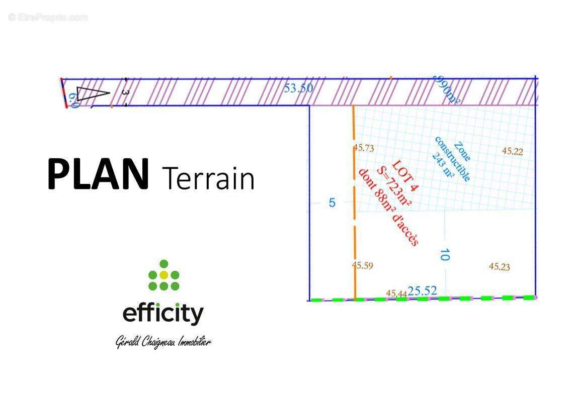 Terrain à CORCOUE-SUR-LOGNE