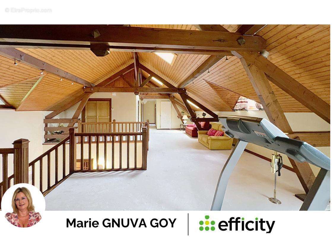 Maison à CHATILLON-SUR-CLUSES