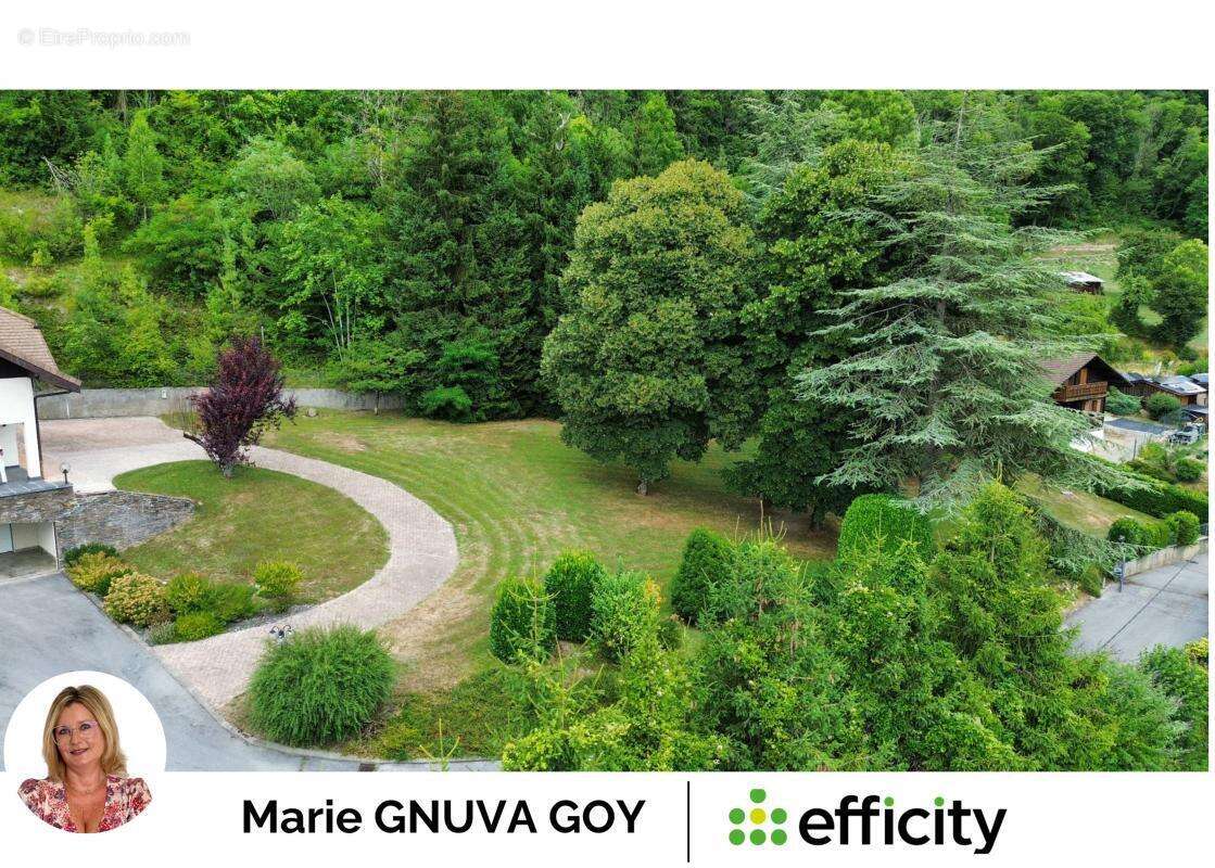 Maison à CHATILLON-SUR-CLUSES