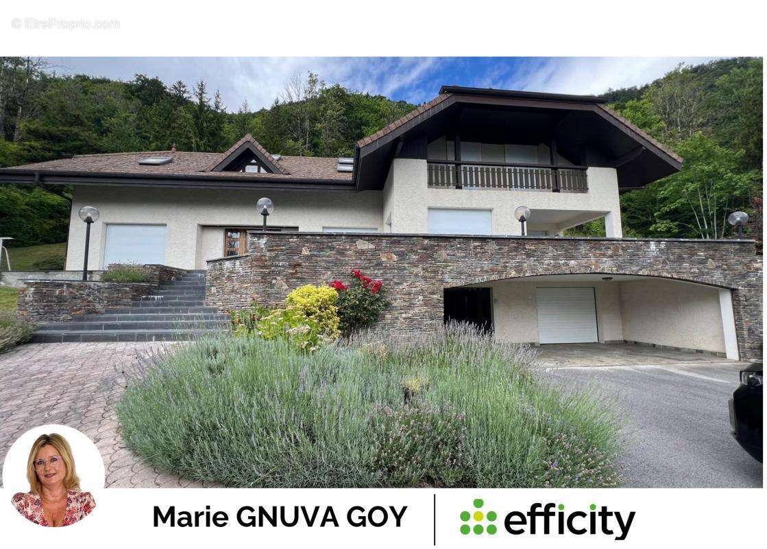 Maison à CHATILLON-SUR-CLUSES