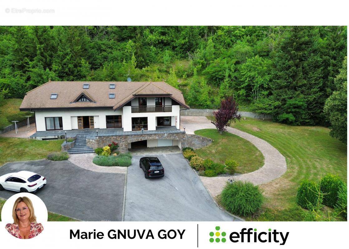 Maison à CHATILLON-SUR-CLUSES