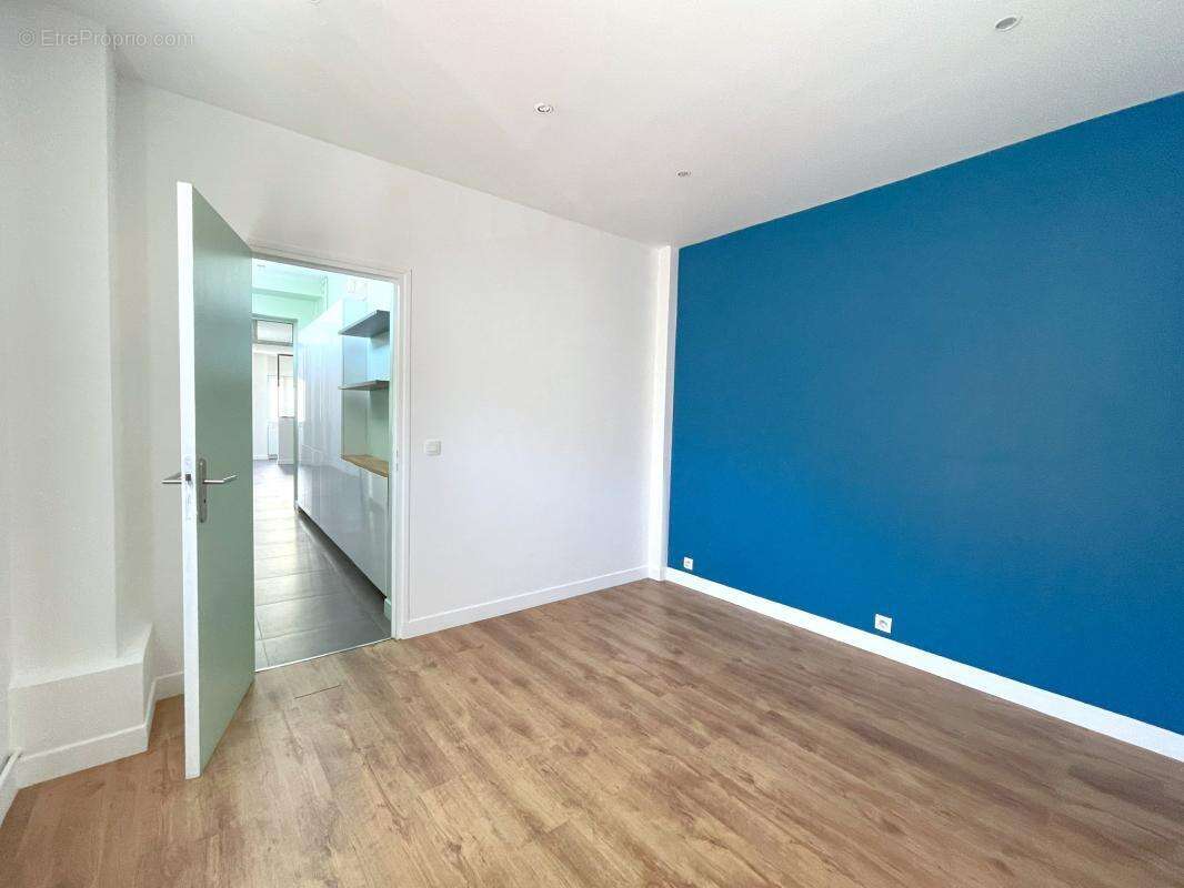 Commerce à BOIS-COLOMBES