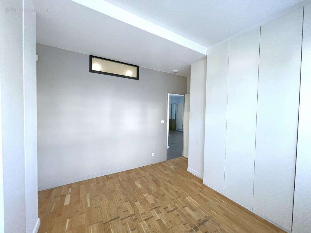 Commerce à BOIS-COLOMBES