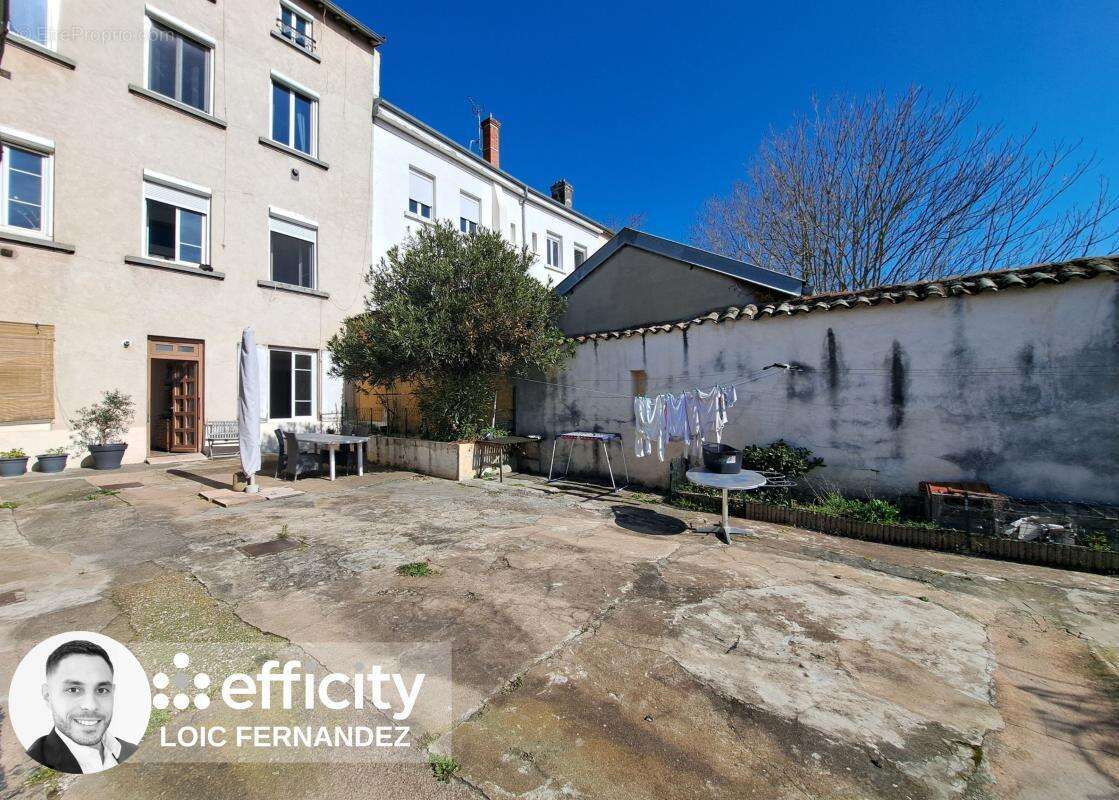 Appartement à CALUIRE-ET-CUIRE