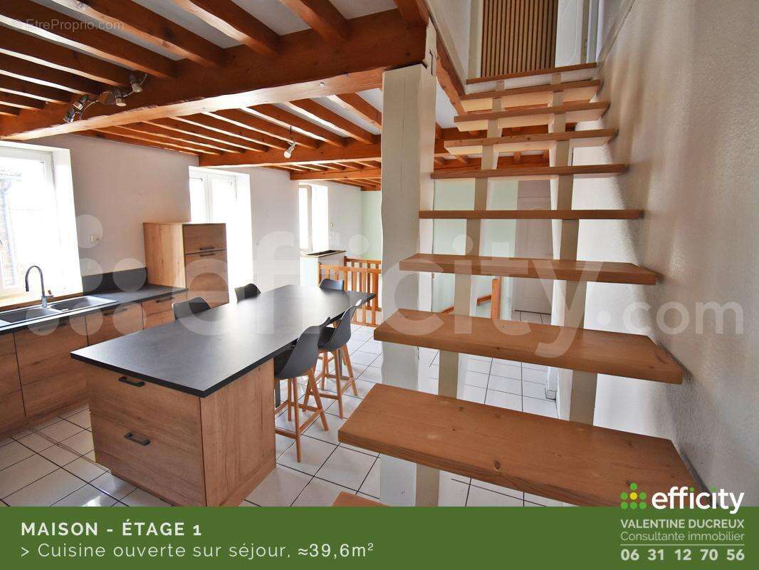 Maison à VIRICELLES