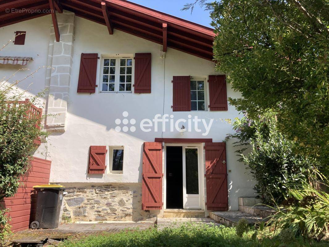 Appartement à CAMBO-LES-BAINS