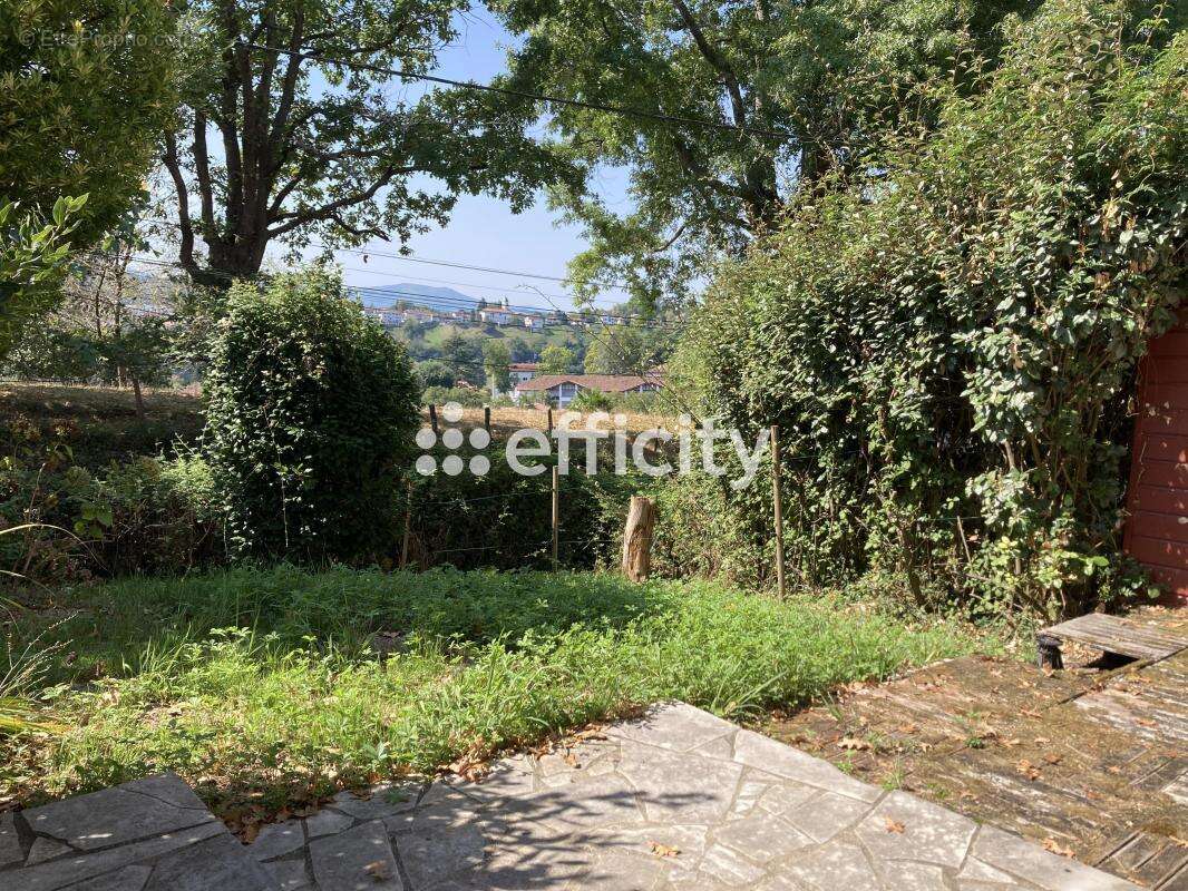 Appartement à CAMBO-LES-BAINS