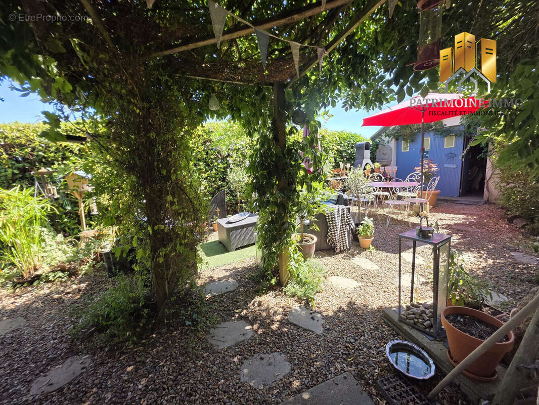 Maison à BEAUMONT-SUR-DEME