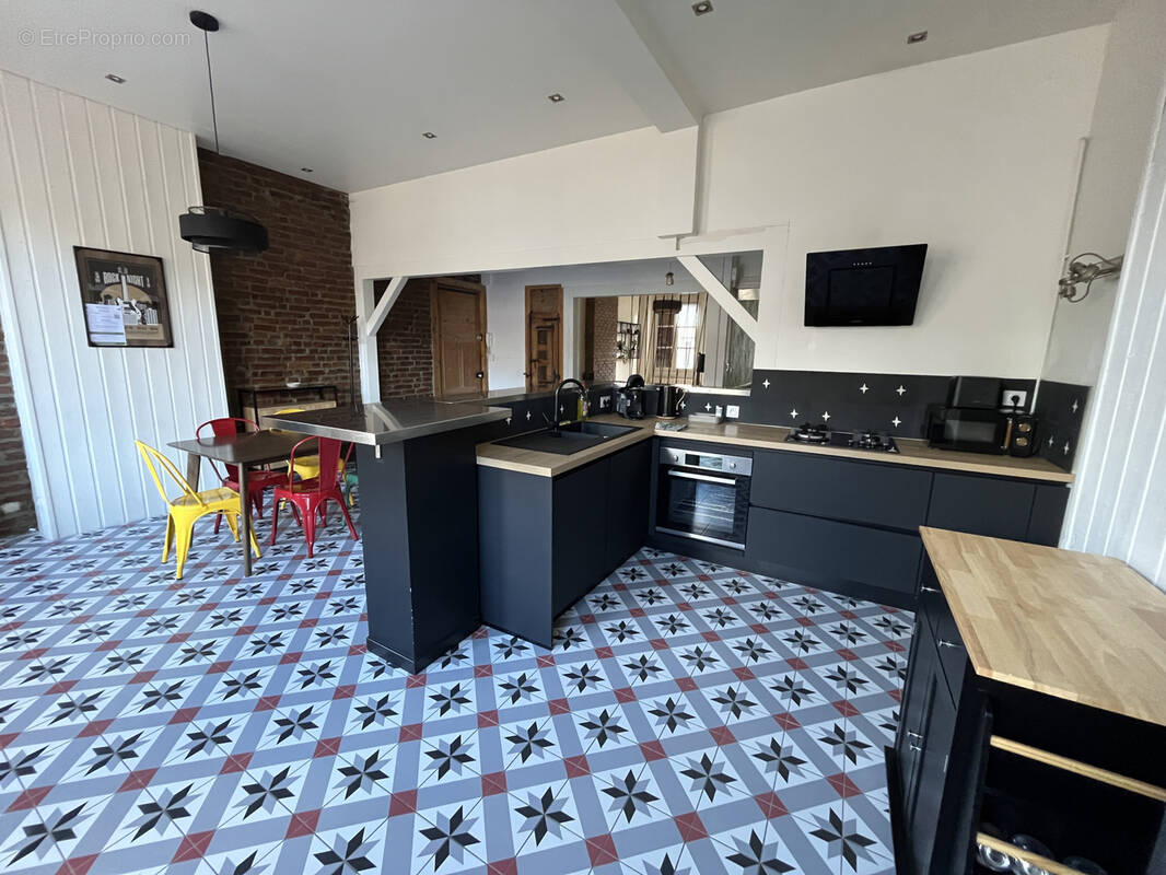 Appartement à SAINT-ETIENNE