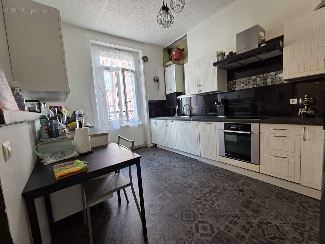 Appartement à SAINT-ETIENNE