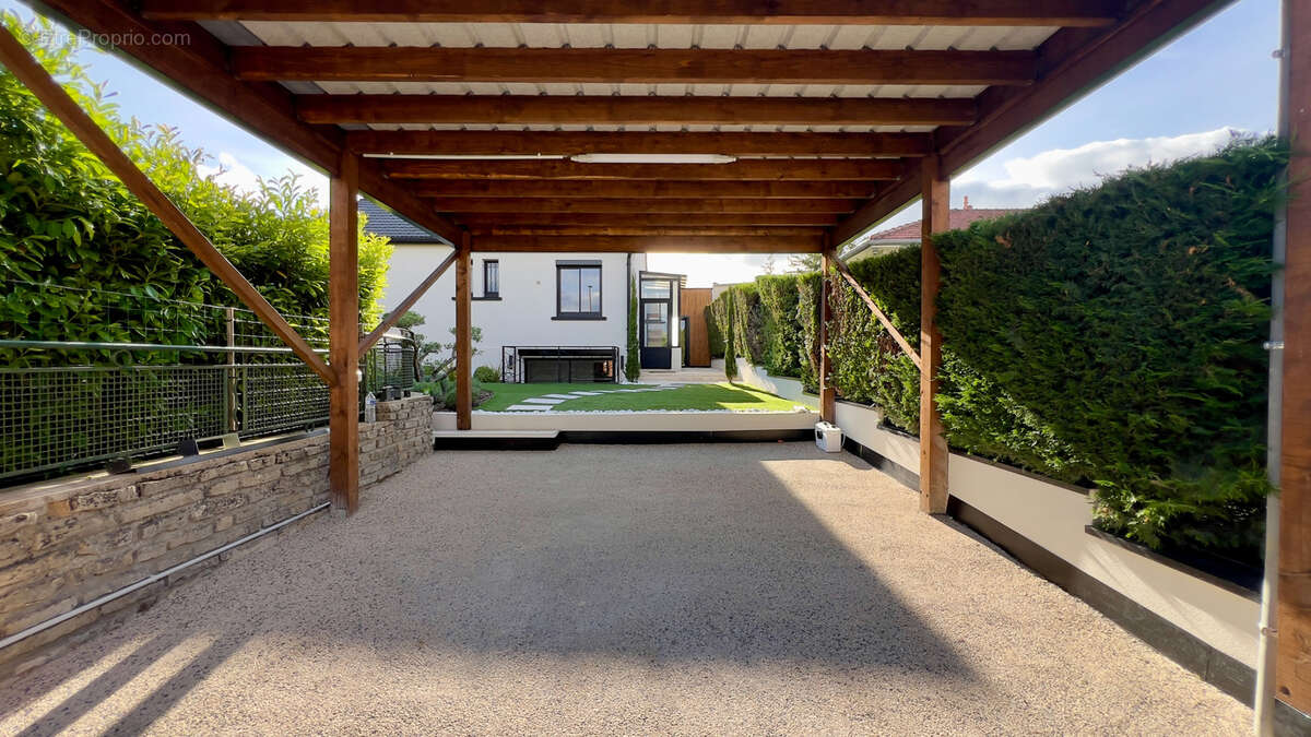 Maison à FONTAINE-LES-DIJON