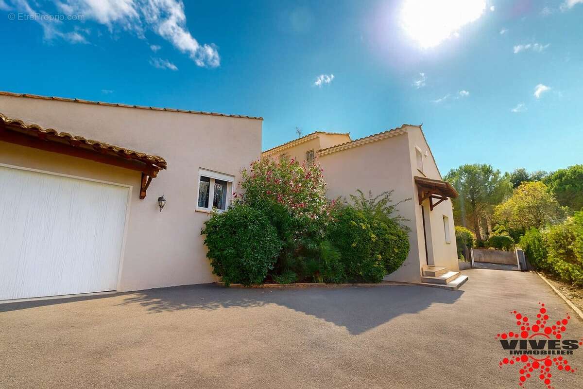 Maison à BOUJAN-SUR-LIBRON