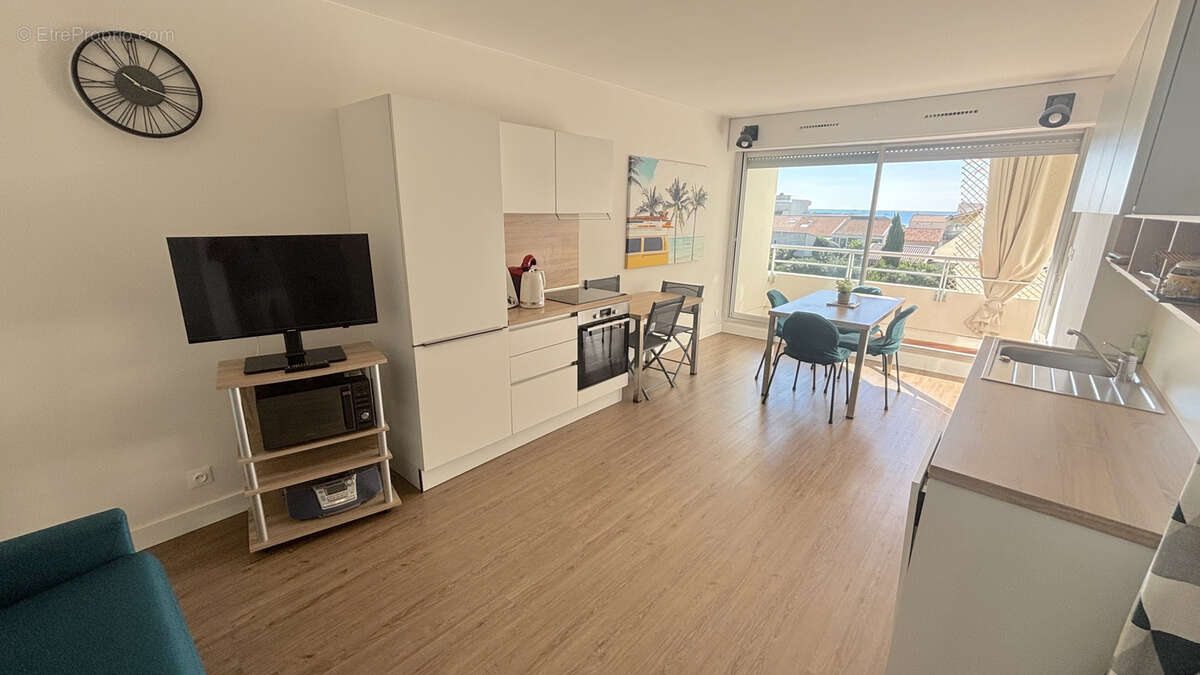 Appartement à CANDILLARGUES