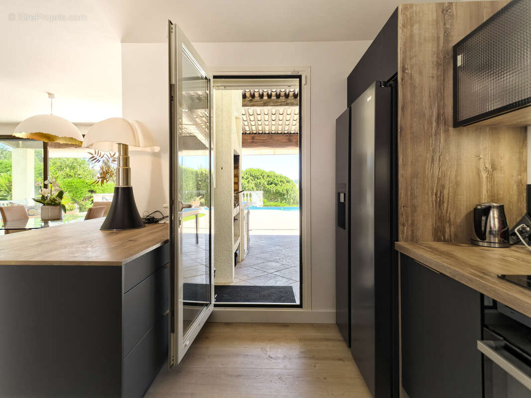 Maison à VILLENEUVE-LOUBET