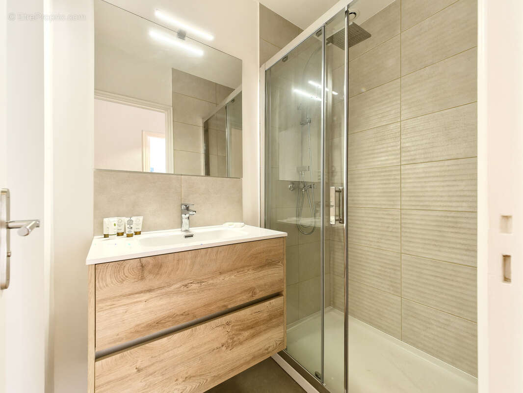 Maison à VILLENEUVE-LOUBET