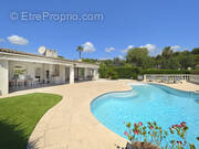 Maison à VILLENEUVE-LOUBET