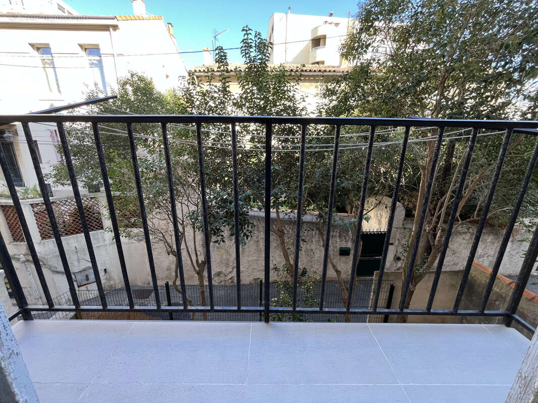 Appartement à MARSEILLE-6E