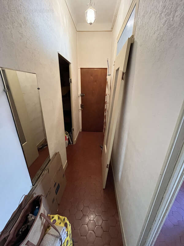 Appartement à MARSEILLE-6E