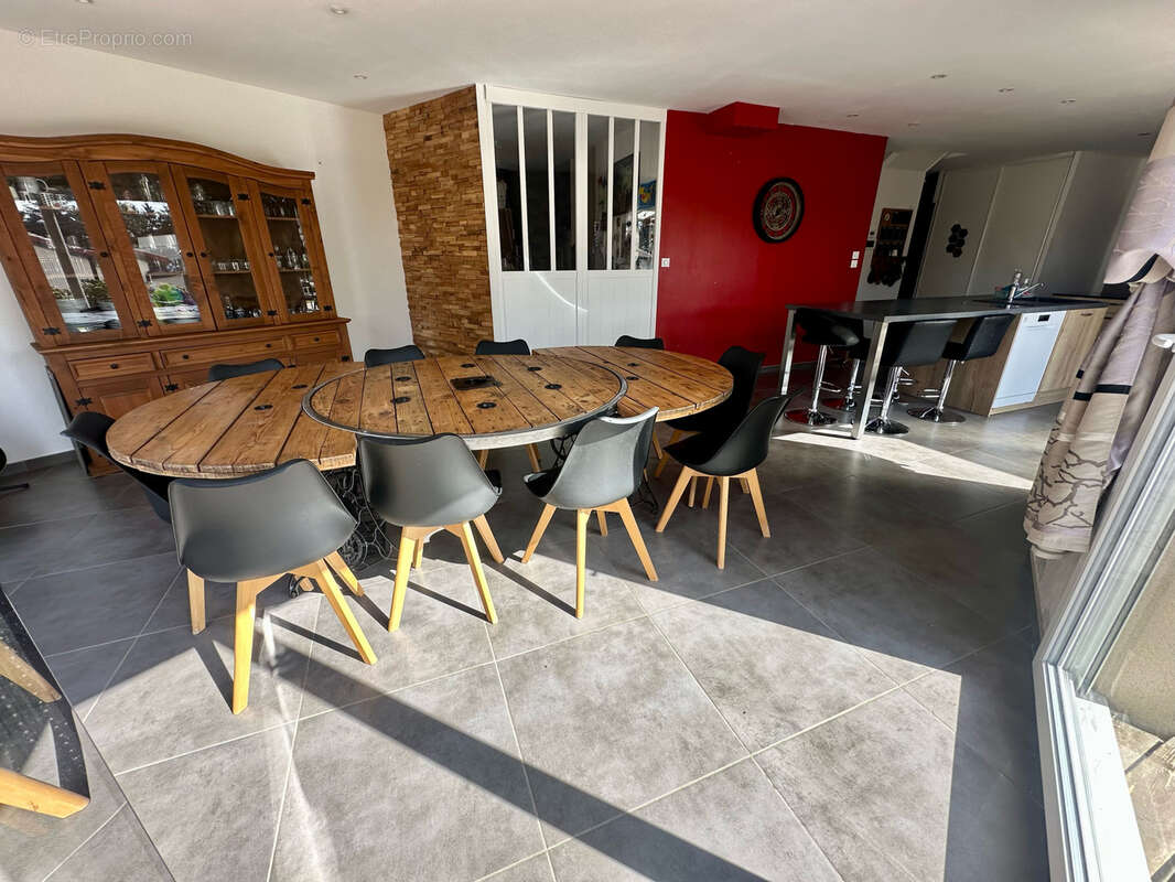 Maison à SAINTE-SIGOLENE