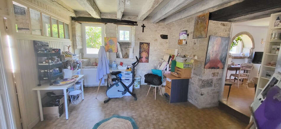 Maison à SAINT-CHAMARAND