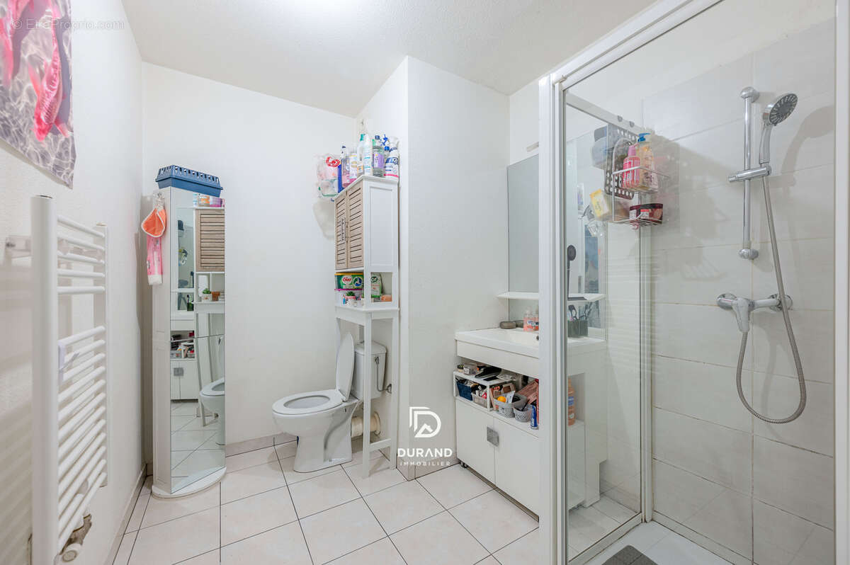 Appartement à MARSEILLE-3E