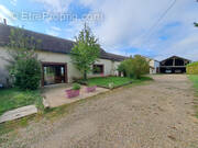 Maison à PONT-SUR-YONNE