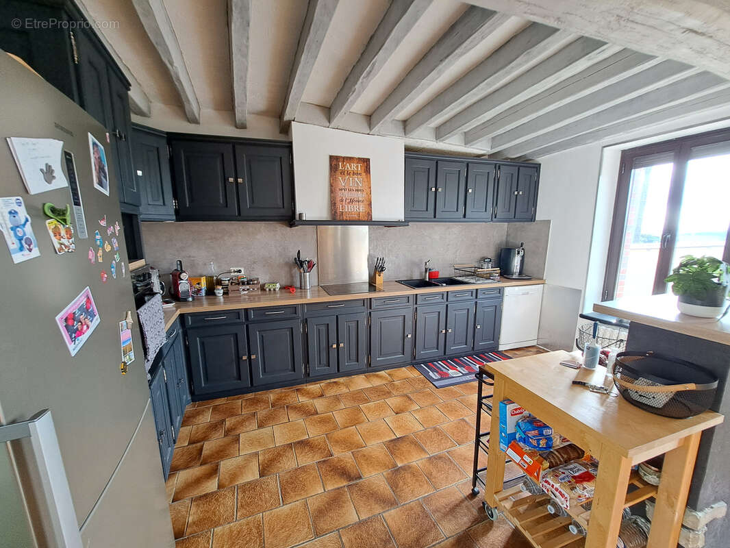 Maison à PONT-SUR-YONNE