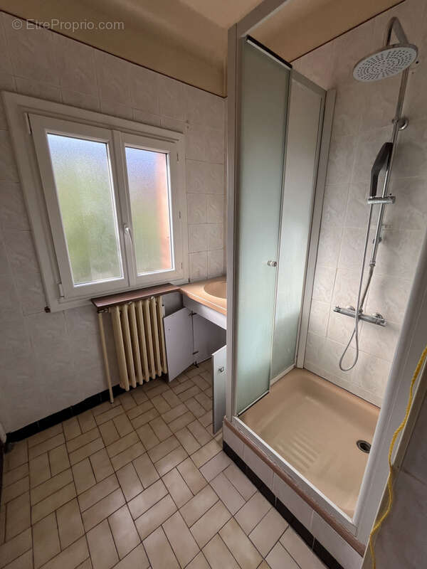 Maison à PARAY-VIEILLE-POSTE