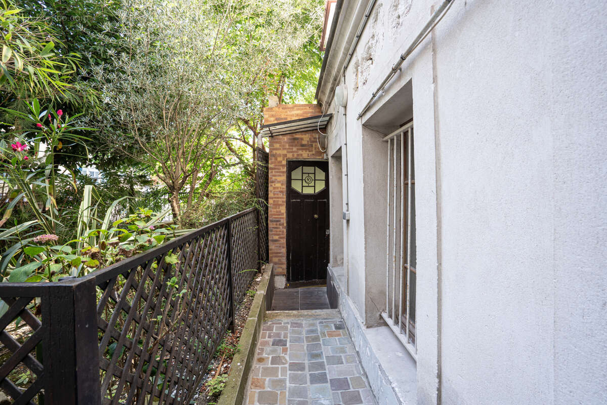 Appartement à PARIS-19E