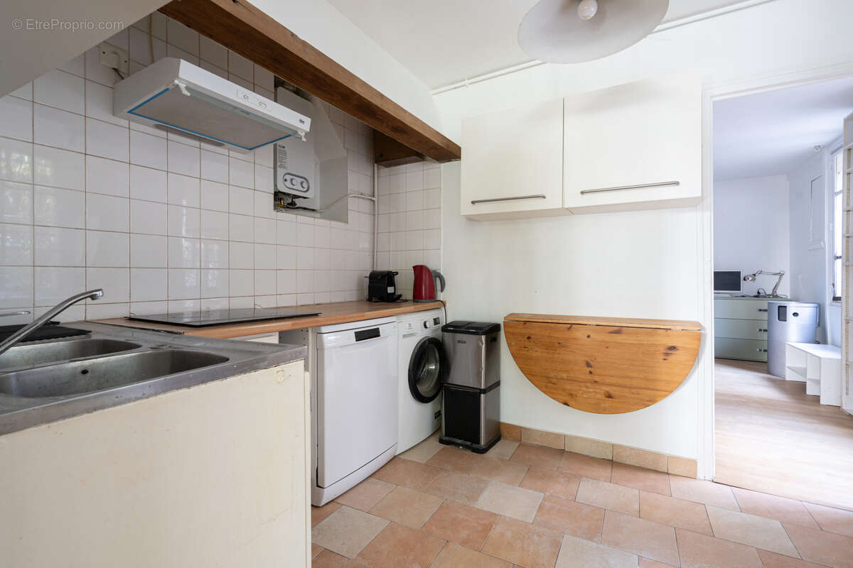 Appartement à PARIS-19E