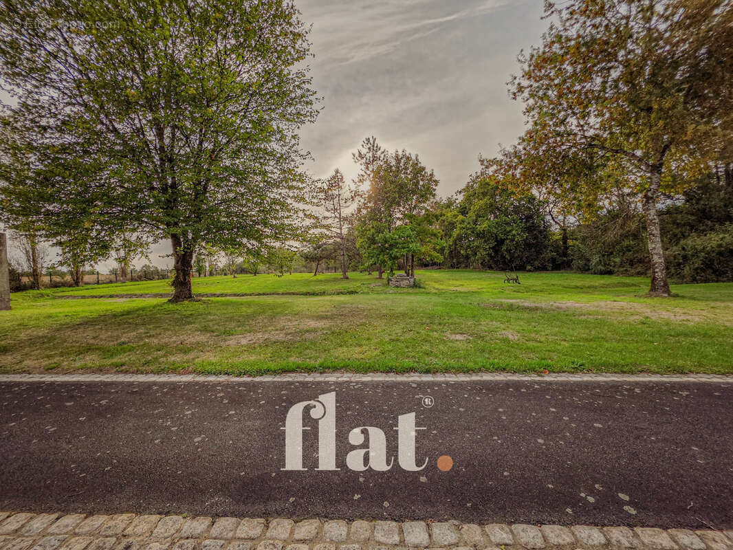 Maison à AIGREFEUILLE-SUR-MAINE