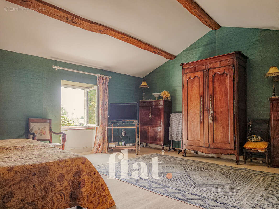 Maison à AIGREFEUILLE-SUR-MAINE