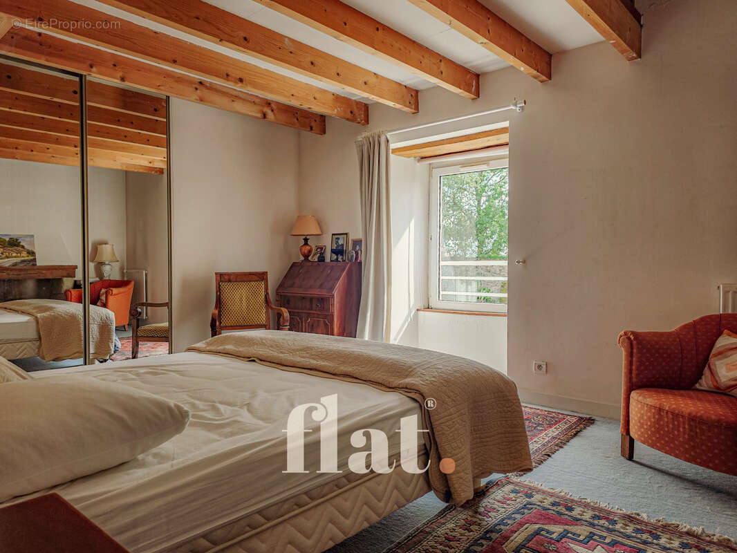 Maison à AIGREFEUILLE-SUR-MAINE