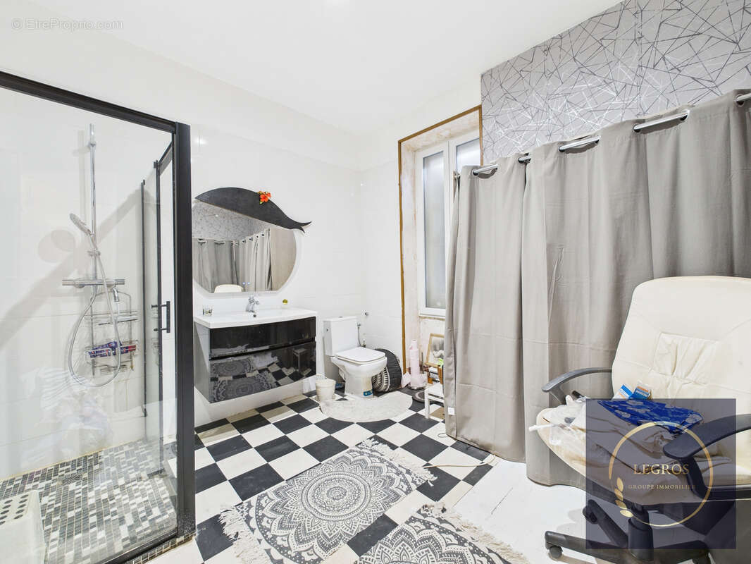 Maison à CHATEAURENARD