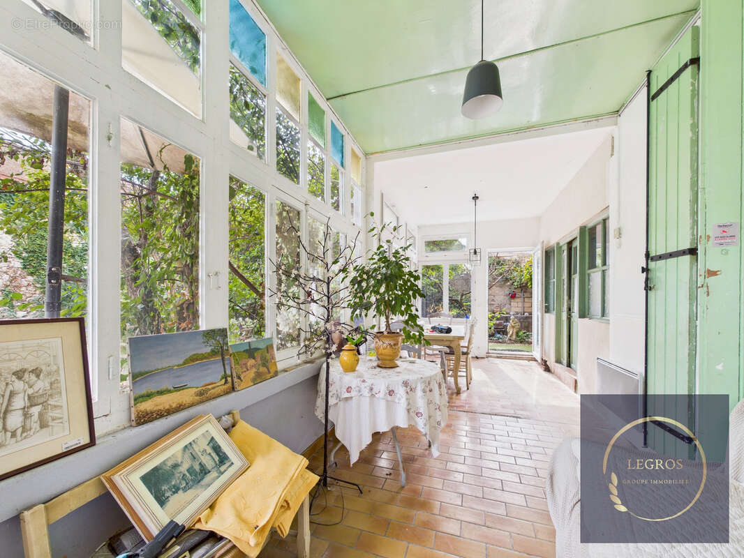 Maison à CHATEAURENARD