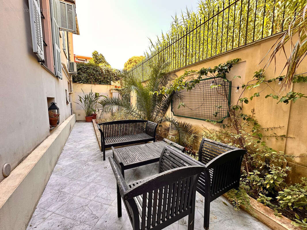 Appartement à MENTON