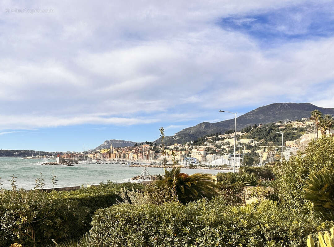 Appartement à MENTON