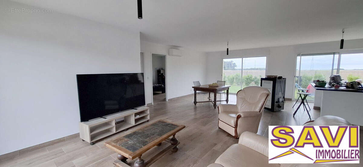 Maison à MONTCRESSON