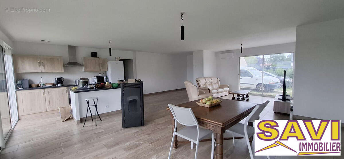 Maison à MONTCRESSON