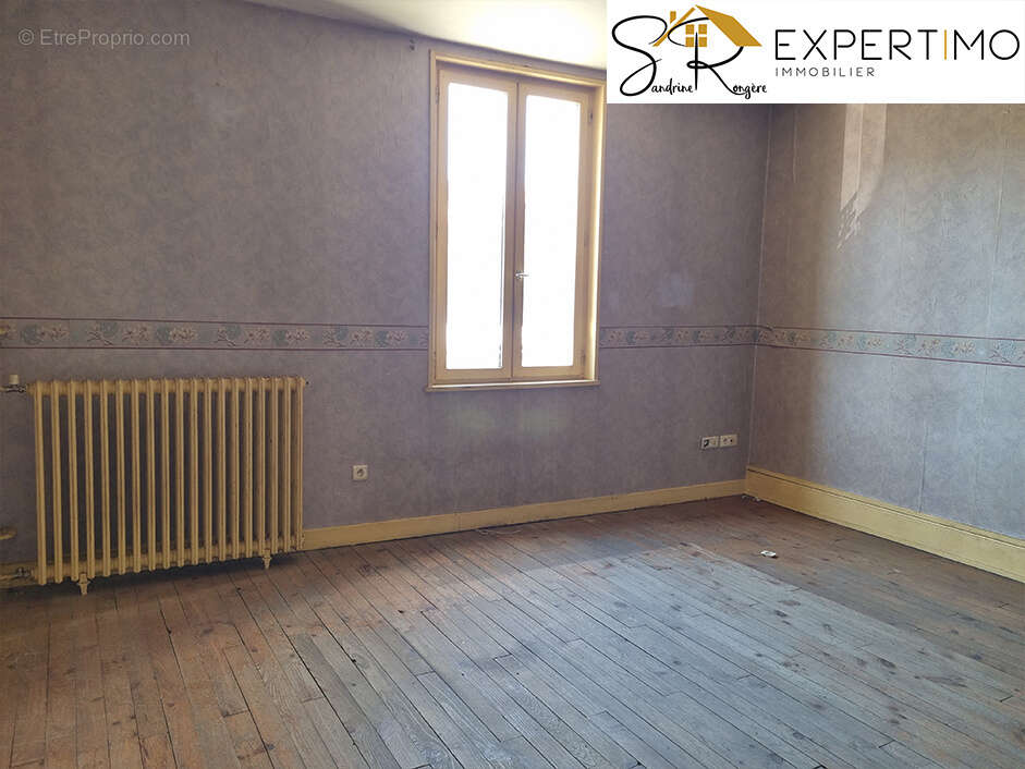 Appartement à SAINT-ELOY-LES-MINES