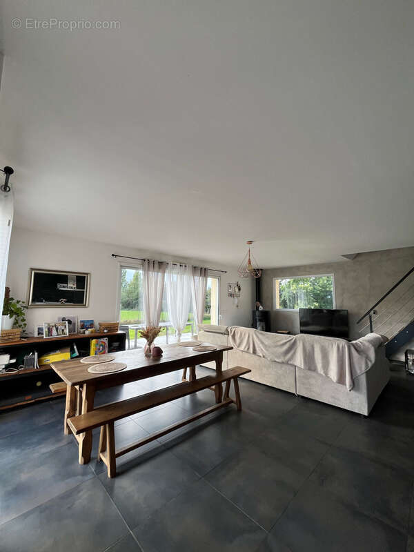 Maison à BEAUMONT-SUR-SARTHE