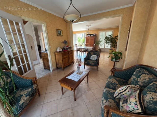 Maison à BEAUMONT-SUR-OISE