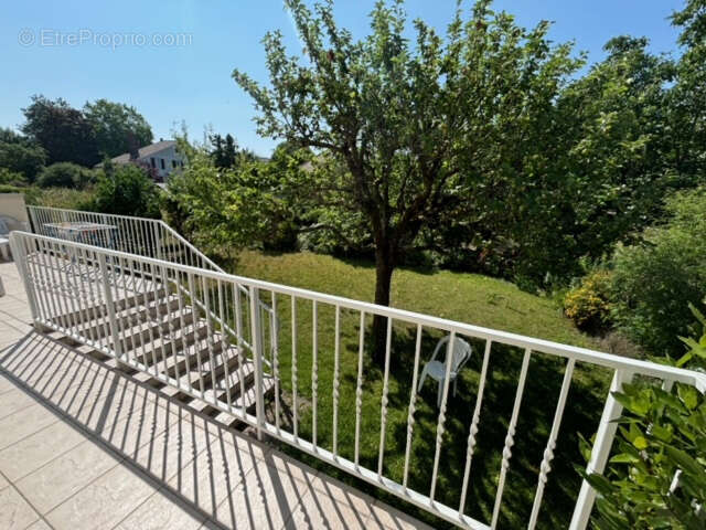 Maison à BEAUMONT-SUR-OISE