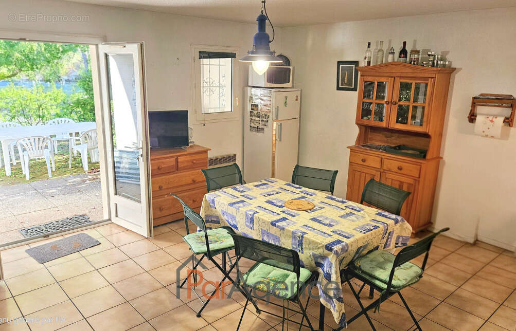 Maison à SAINT-PALAIS-SUR-MER